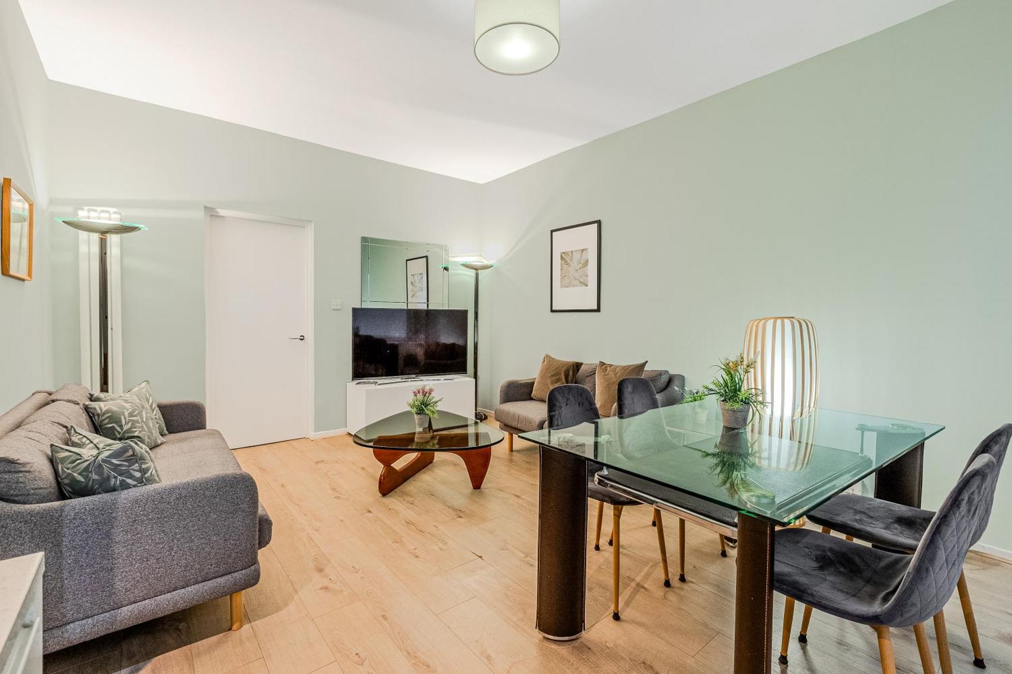 Stunning Central 2Br Flat Btw Soho & Covent Garden London Exteriör bild