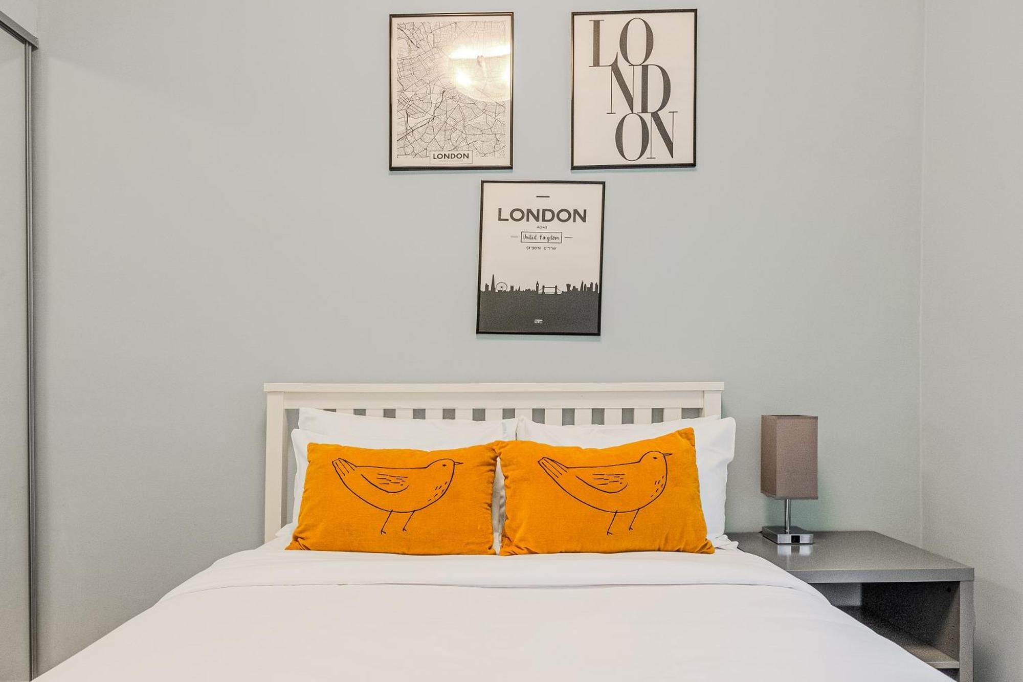 Stunning Central 2Br Flat Btw Soho & Covent Garden London Exteriör bild